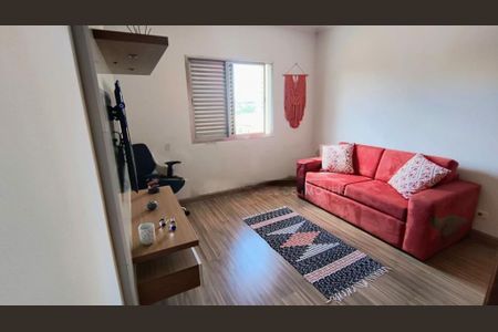 Casa à venda com 3 quartos, 180m² em Vila Alexandria, São Paulo