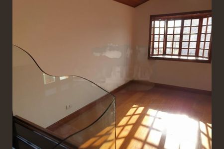 Casa à venda com 3 quartos, 286m² em Vila Constancia, São Paulo