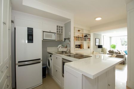 Ambientes Integrados (Sala de Estar, Jantar e Cozinha) de apartamento à venda com 1 quarto, 50m² em Pinheiros, São Paulo