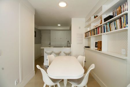 Apartamento à venda com 50m², 1 quarto e 1 vaga Apartamento à venda com 50m², 1 quarto e 1 vagaAmbientes Integrados (Sala de Estar, Jantar e Cozinha)