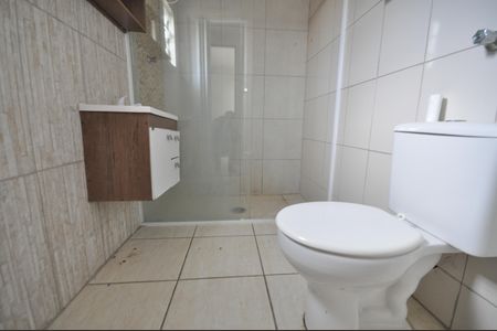 Banheiro de casa para alugar com 2 quartos, 120m² em Vila Isolina Mazzei, São Paulo
