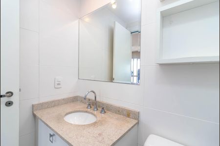 Apartamento para alugar com 67m², 2 quartos e 1 vagaBanheiro 2