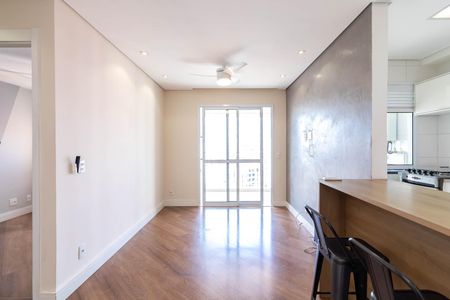 Apartamento para alugar com 67m², 2 quartos e 1 vagaSala