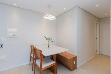 Sala de apartamento à venda com 2 quartos, 66m² em Santo Amaro, São Paulo
