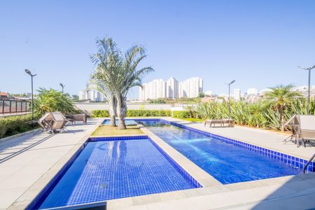 Apartamento para alugar com 49m², 2 quartos e 1 vaga Apartamento para alugar com 49m², 2 quartos e 1 vagaÁrea comum - Piscina