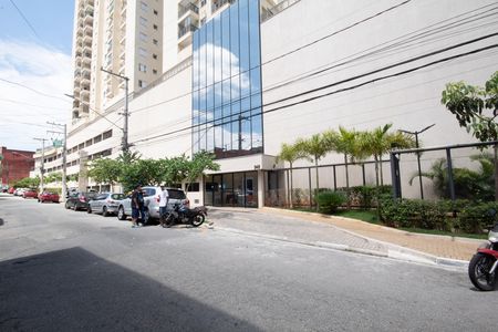 Apartamento para alugar com 49m², 2 quartos e 1 vaga Apartamento para alugar com 49m², 2 quartos e 1 vagaFachada