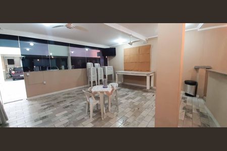 Apartamento à venda com 50m², 2 quartos e 1 vaga Apartamento à venda com 50m², 2 quartos e 1 vagaÁrea comum - Salão de Festas