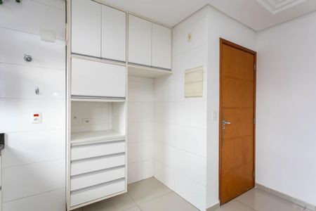 Apartamento para alugar com 22m², 1 quarto e 2 vagas Apartamento para alugar com 22m², 1 quarto e 2 vagasCozinha e Área de Serviço
