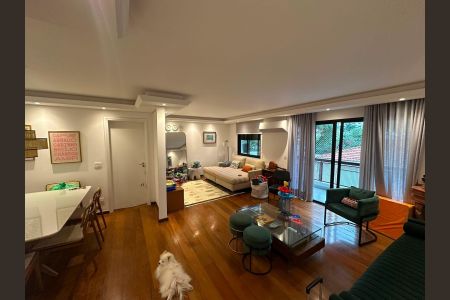 Apartamento à venda com 130m², 3 quartos e 2 vagas Apartamento à venda com 130m², 3 quartos e 2 vagasSala