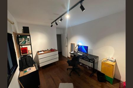 Apartamento à venda com 130m², 3 quartos e 2 vagas Apartamento à venda com 130m², 3 quartos e 2 vagasQuarto 1