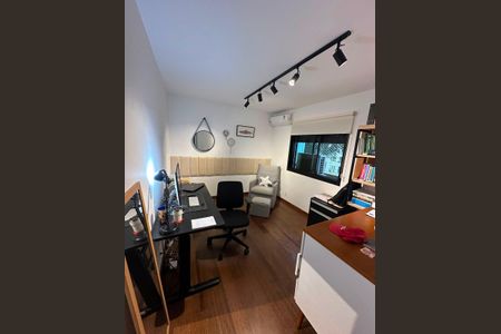 Apartamento à venda com 130m², 3 quartos e 2 vagas Apartamento à venda com 130m², 3 quartos e 2 vagasQuarto 1