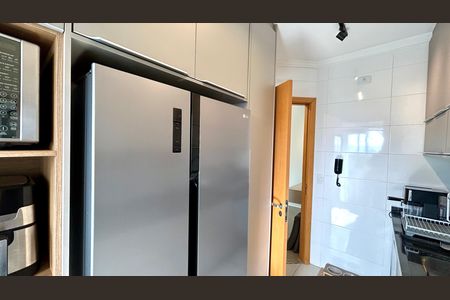 Apartamento à venda com 107m², 3 quartos e 3 vagas Apartamento à venda com 107m², 3 quartos e 3 vagasCozinha