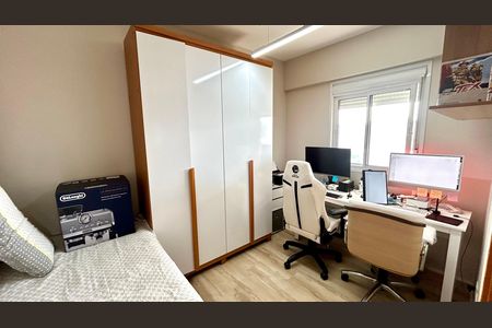 Apartamento à venda com 107m², 3 quartos e 3 vagas Apartamento à venda com 107m², 3 quartos e 3 vagasQuarto Suíte 3
