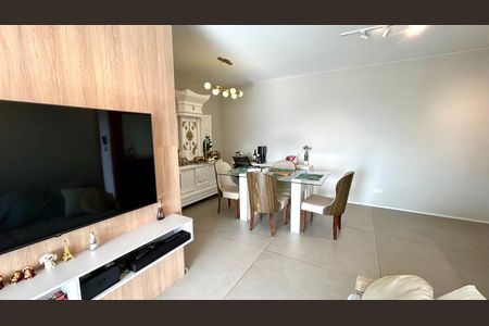 Apartamento à venda com 107m², 3 quartos e 3 vagas Apartamento à venda com 107m², 3 quartos e 3 vagasSala
