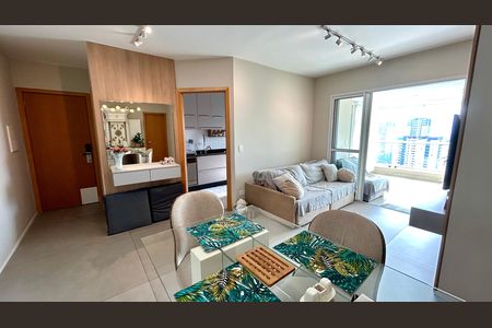 Apartamento à venda com 107m², 3 quartos e 3 vagas Apartamento à venda com 107m², 3 quartos e 3 vagasSala