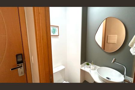 Apartamento à venda com 107m², 3 quartos e 3 vagas Apartamento à venda com 107m², 3 quartos e 3 vagasLavabo