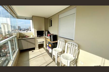 Apartamento à venda com 107m², 3 quartos e 3 vagas Apartamento à venda com 107m², 3 quartos e 3 vagasVaranda da Sala