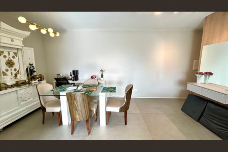 Sala de apartamento à venda com 3 quartos, 107m² em Vila Galvão, Guarulhos