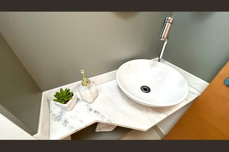 Apartamento à venda com 107m², 3 quartos e 3 vagas Apartamento à venda com 107m², 3 quartos e 3 vagasLavabo