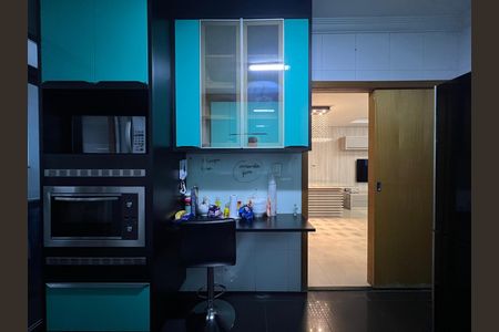 Apartamento à venda com 140m², 4 quartos e 2 vagas