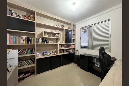 Apartamento à venda com 140m², 4 quartos e 2 vagas