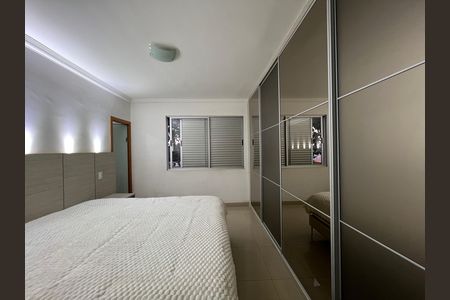 Apartamento à venda com 140m², 4 quartos e 2 vagas