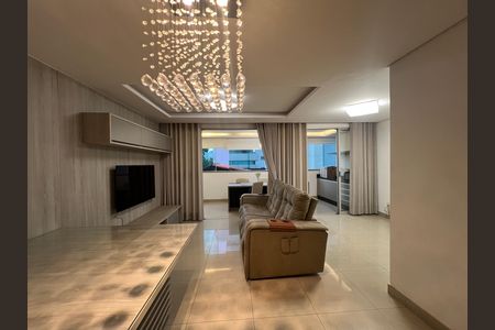Apartamento à venda com 140m², 4 quartos e 2 vagas