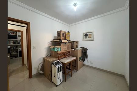 Apartamento à venda com 140m², 4 quartos e 2 vagas
