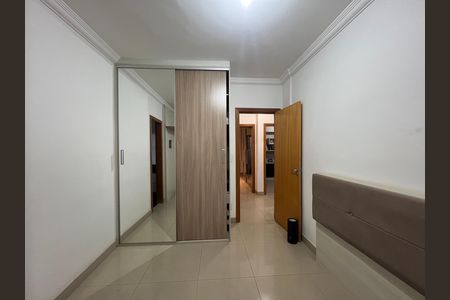 Apartamento à venda com 140m², 4 quartos e 2 vagas