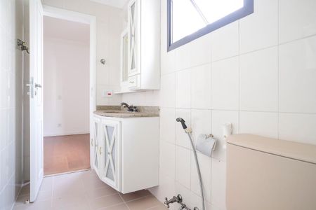 Apartamento à venda com 98m², 3 quartos e 2 vagasBanheiro da suíte