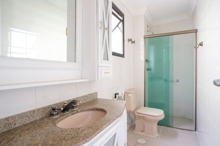 Apartamento à venda com 98m², 3 quartos e 2 vagasBanheiro da suíte