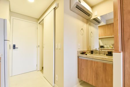 Studio para alugar com 20m², 1 quarto e sem vaga Studio para alugar com 20m², 1 quarto e sem vagaPia
