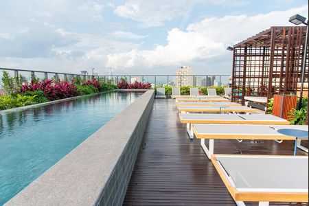 Studio para alugar com 20m², 1 quarto e sem vaga Studio para alugar com 20m², 1 quarto e sem vagaÁrea comum - Piscina