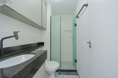 Banheiro de apartamento para alugar com 2 quartos, 37m² em Vila Inglesa, São Paulo