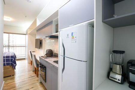 Studio de kitnet/studio para alugar com 1 quarto, 27m² em Santo Amaro, São Paulo
