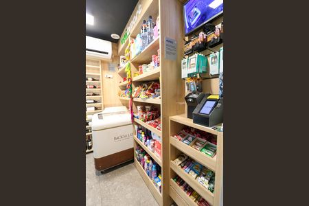 Área comum de kitnet/studio para alugar com 1 quarto, 27m² em Santo Amaro, São Paulo