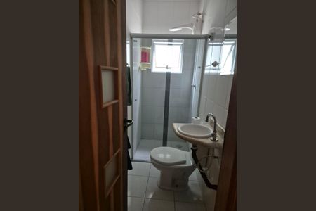 Banheiro  de casa à venda com 5 quartos, 161m² em Jardim Bom Clima, Guarulhos