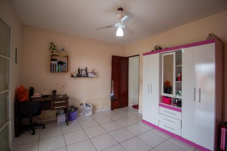 Casa para alugar com 162m², 5 quartos e 2 vagas Casa para alugar com 162m², 5 quartos e 2 vagasQuarto 2