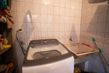 Casa para alugar com 162m², 5 quartos e 2 vagas Casa para alugar com 162m², 5 quartos e 2 vagasÁrea de Serviço