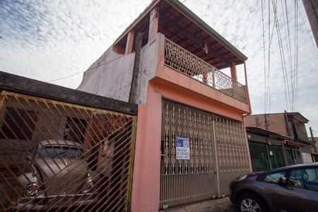 Casa para alugar com 162m², 5 quartos e 2 vagas Casa para alugar com 162m², 5 quartos e 2 vagasFachada