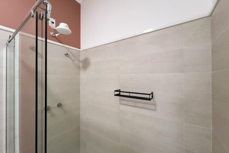 Casa de condomínio à venda com 710m², 6 quartos e 5 vagas Casa de condomínio à venda com 710m², 6 quartos e 5 vagasBanheiro da Suíte 3