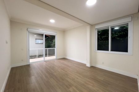 Casa de condomínio à venda com 710m², 6 quartos e 5 vagas Casa de condomínio à venda com 710m², 6 quartos e 5 vagasSuíte 1