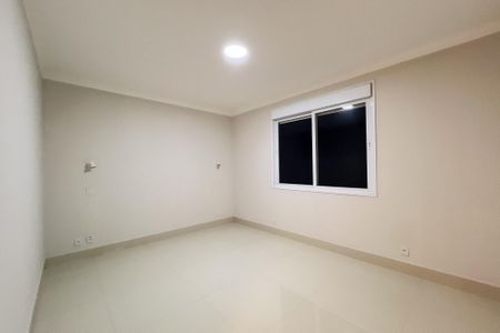 Casa de condomínio à venda com 710m², 6 quartos e 5 vagas Casa de condomínio à venda com 710m², 6 quartos e 5 vagasSuíte terrea