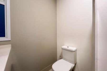 Casa de condomínio à venda com 710m², 6 quartos e 5 vagas Casa de condomínio à venda com 710m², 6 quartos e 5 vagasLavabo