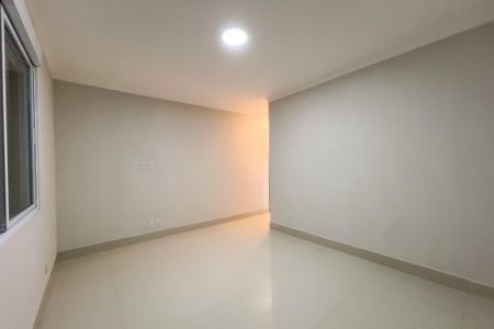 Casa de condomínio à venda com 710m², 6 quartos e 5 vagas Casa de condomínio à venda com 710m², 6 quartos e 5 vagasSuíte terrea