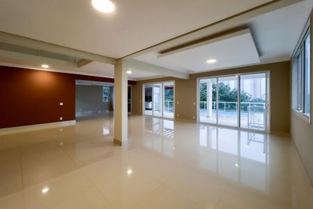 Sala de casa de condomínio à venda com 6 quartos, 710m² em Chácara Flora, Valinhos
