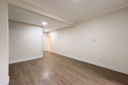 Casa de condomínio à venda com 710m², 6 quartos e 5 vagas Casa de condomínio à venda com 710m², 6 quartos e 5 vagasSuíte 1