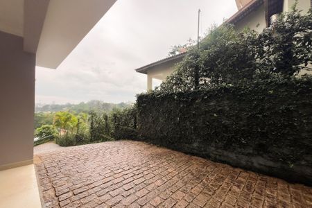 Casa de condomínio à venda com 710m², 6 quartos e 5 vagas Casa de condomínio à venda com 710m², 6 quartos e 5 vagasGaragem 2