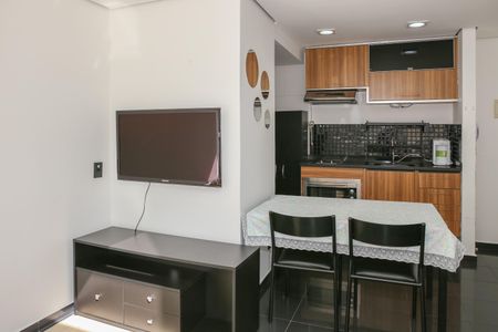Sala de apartamento para alugar com 1 quarto, 40m² em Vila Leopoldina, São Paulo