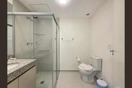 Studio para alugar com 30m², 1 quarto e sem vaga Studio para alugar com 30m², 1 quarto e sem vagaBanheiro
